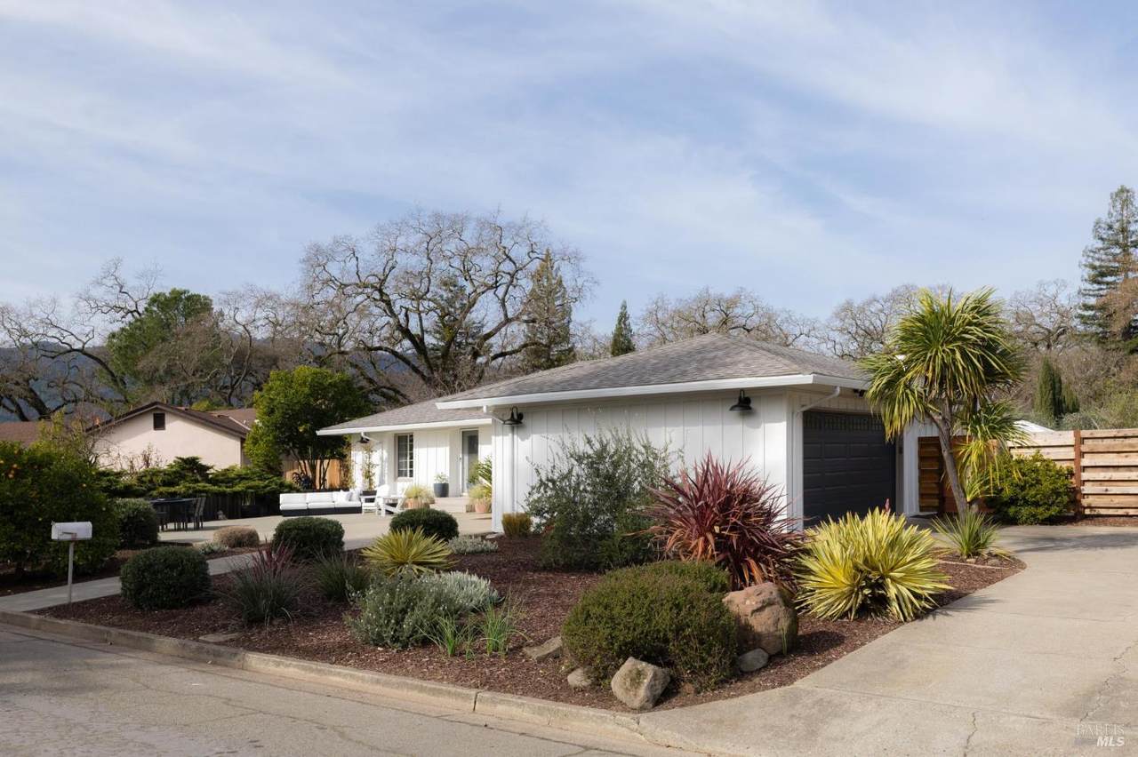 345 Francisco Drive - Photo 1