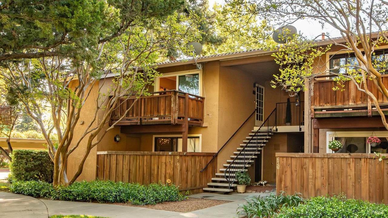 630 Arcadia Drive - Photo 1