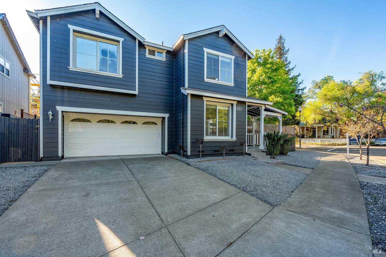 8843 Oakfield Lane - Photo 1