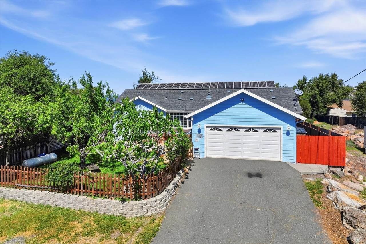 10052 Monte Cristo Drive - Photo 1