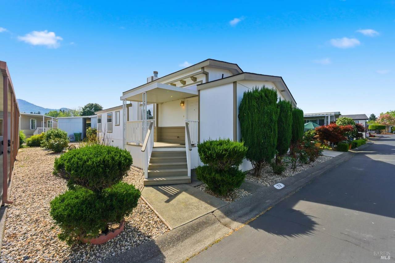 6468 Washington Street - Photo 1