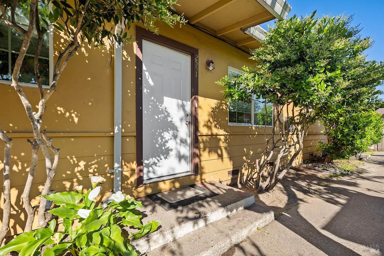2549 Corby Avenue - Photo 1