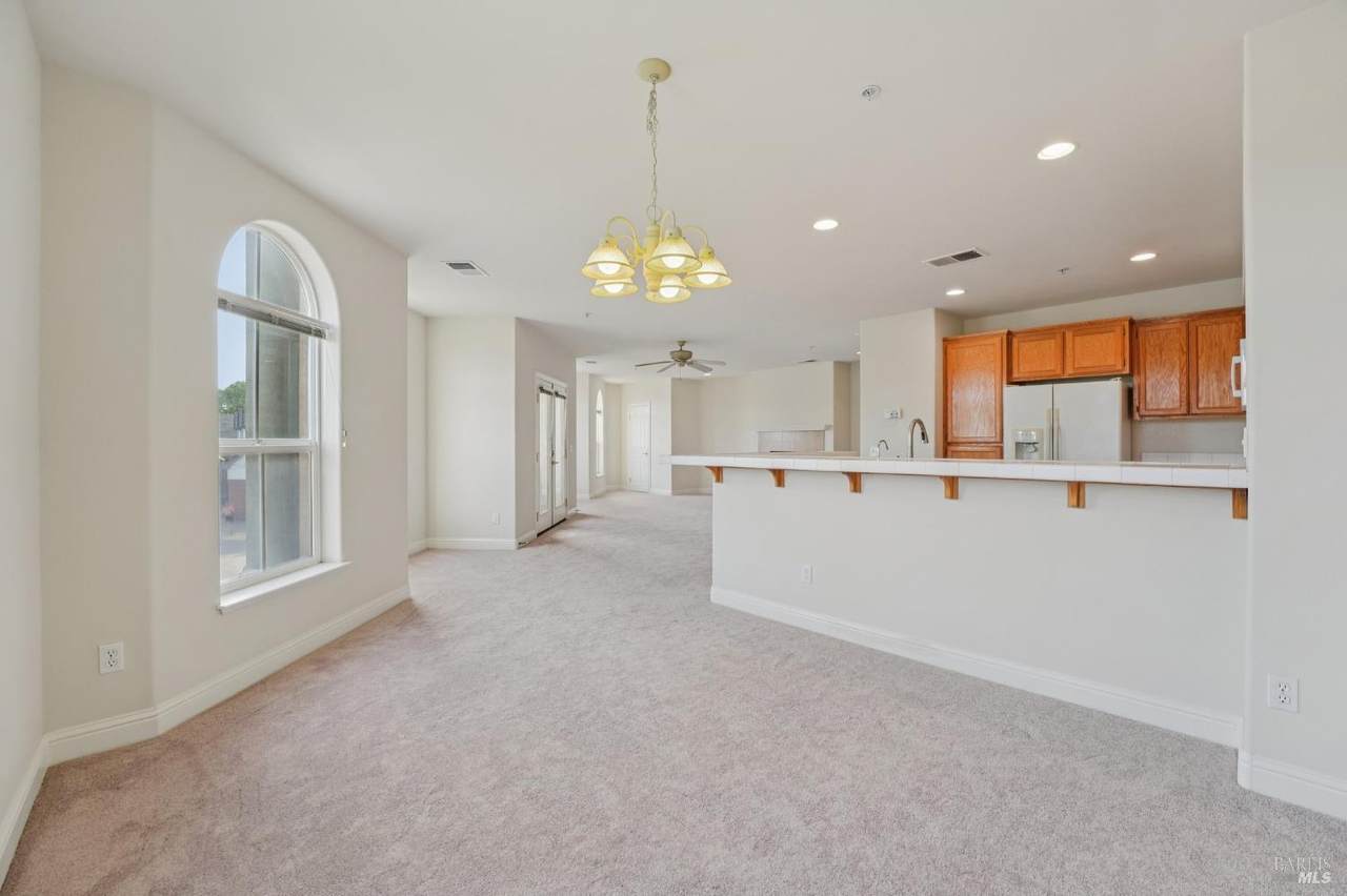 43 Johnson Street - Photo 1