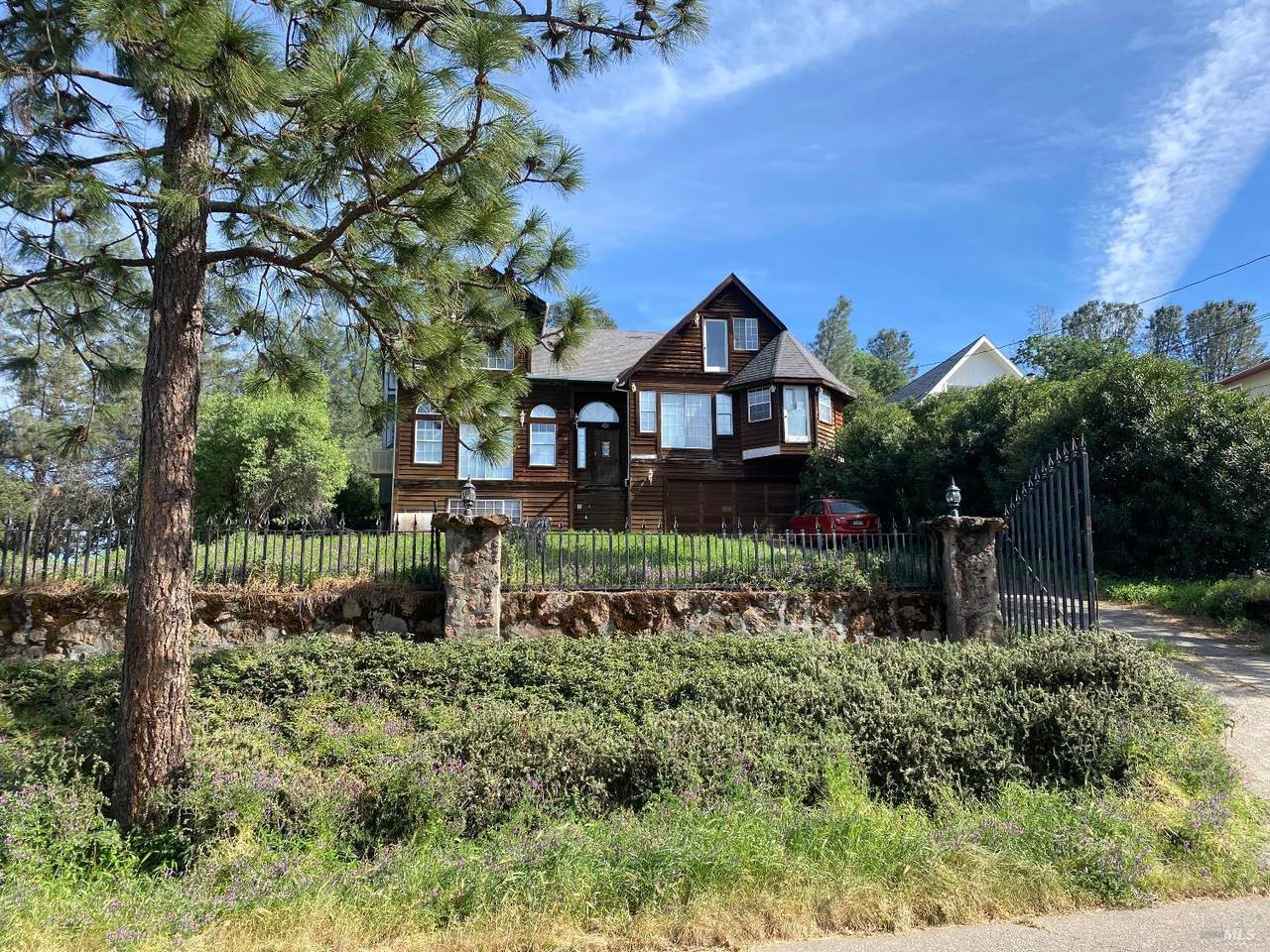 17396 Meadow View Drive - Photo 1