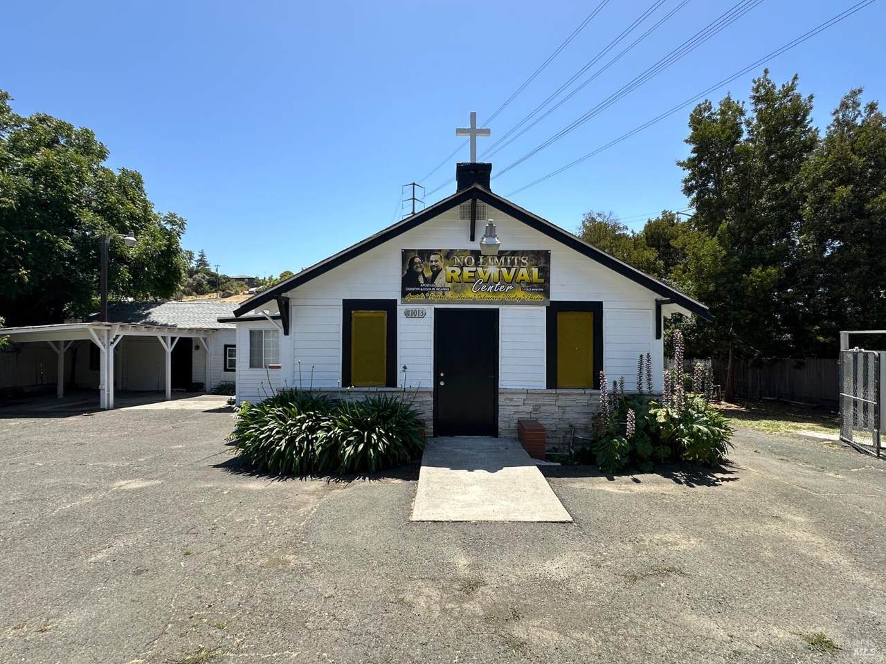 1013 Benicia Road - Photo 1