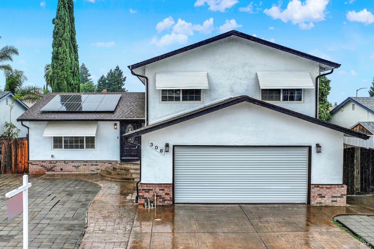 308 Plantation Way - Photo 1