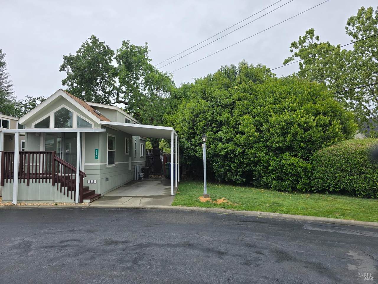 129 Wade Drive - Photo 1