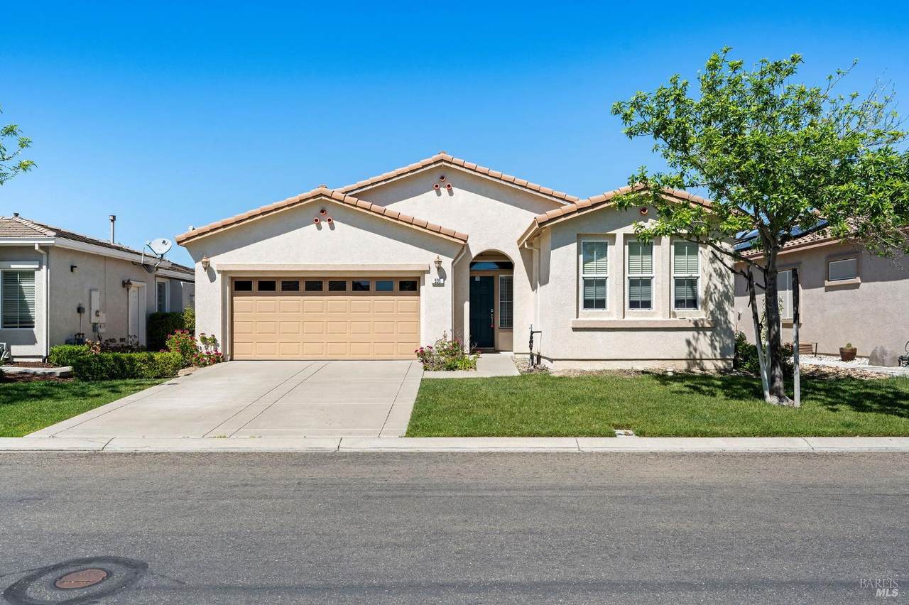 505 Marianna Place - Photo 1