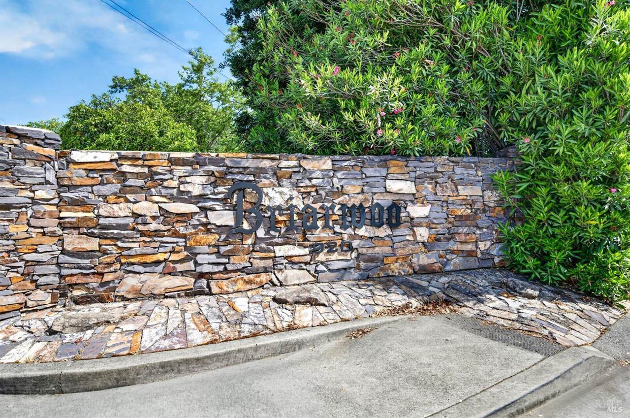 30 Chelsea Circle - Photo 1