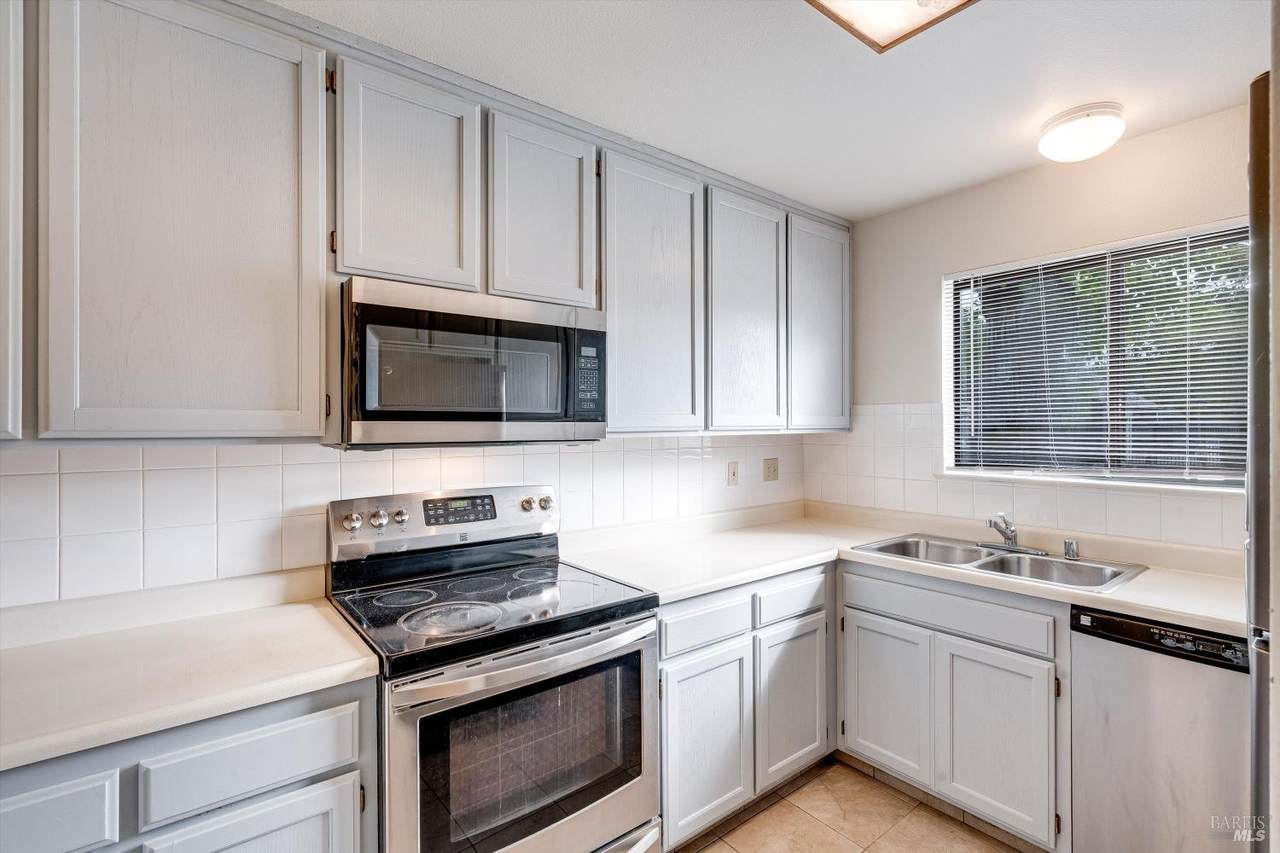 121 Elbridge Avenue - Photo 1