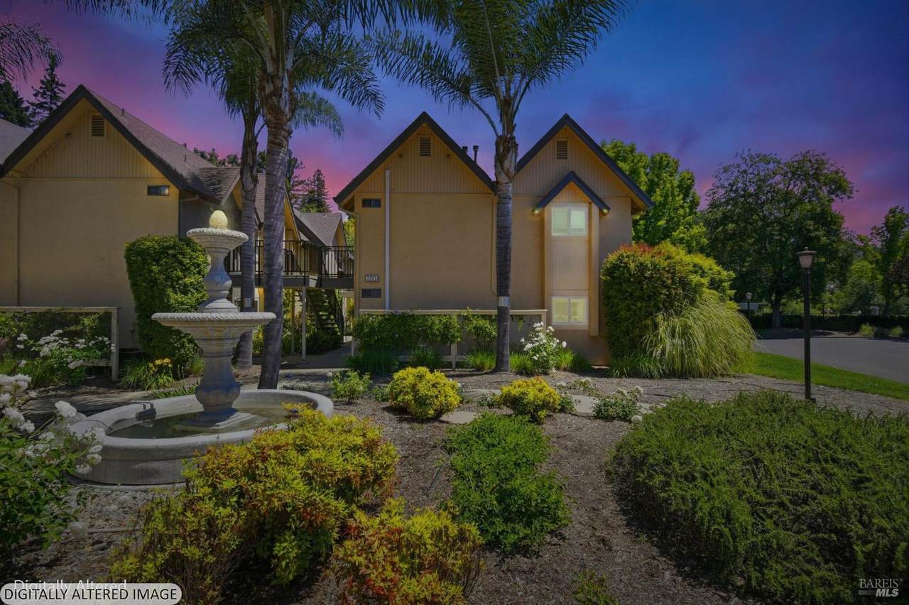 200 Foss Creek Circle - Photo 1
