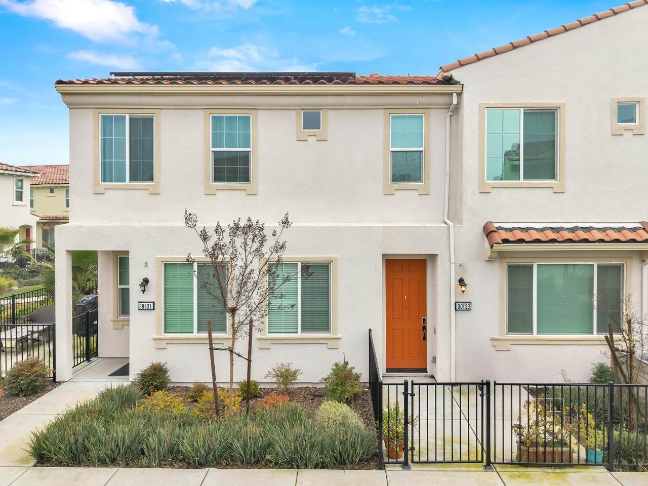 5301 Commerce Way - Photo 1