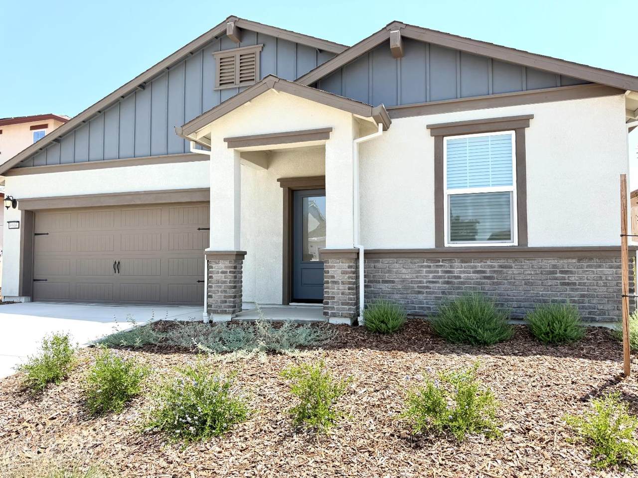 6606 Jackpot Place - Photo 1