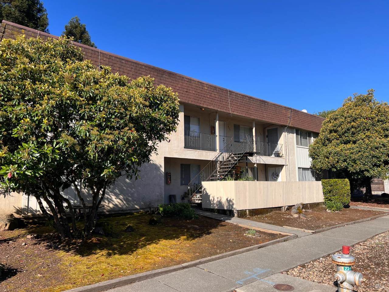 931 Golden Gate Drive - Photo 1