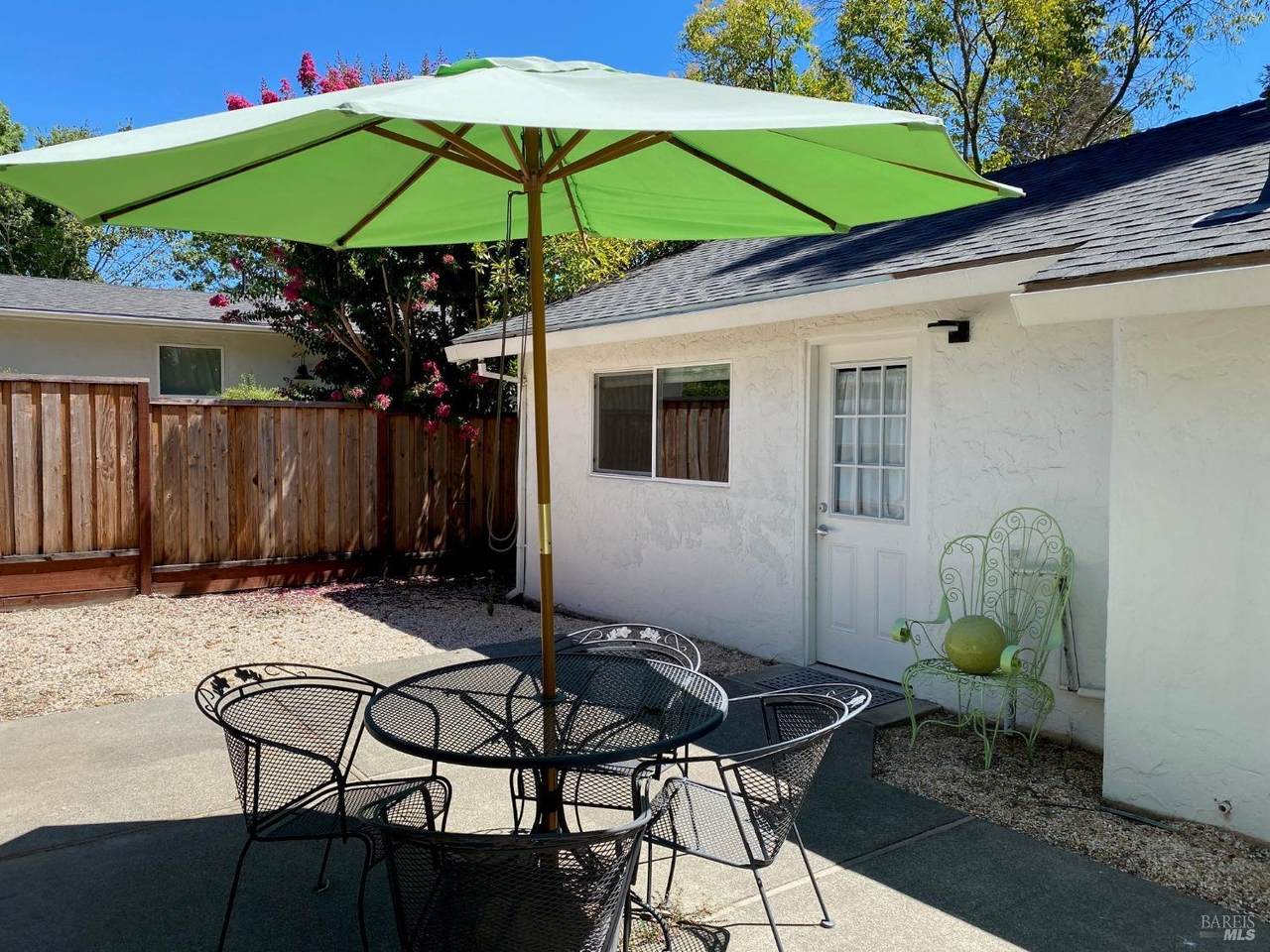 1644 Hillview Place - Photo 1