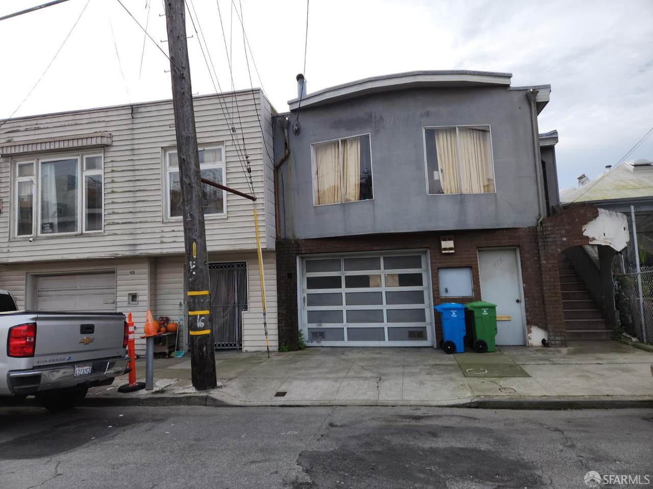 420 Harkness Avenue - Photo 1