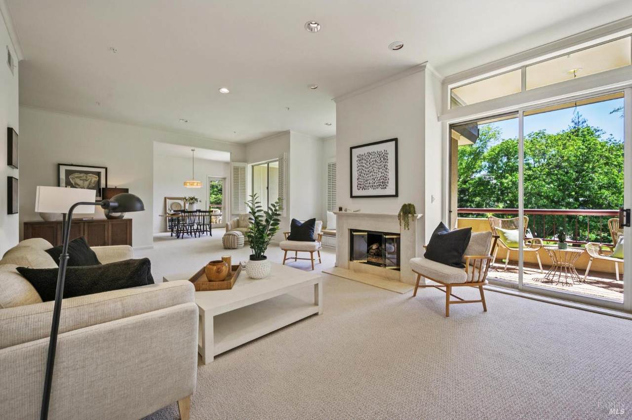 300 Deer Valley Road - Photo 1