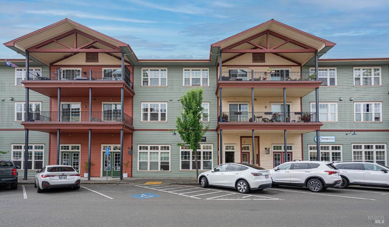 148 Johnson Street - Photo 1