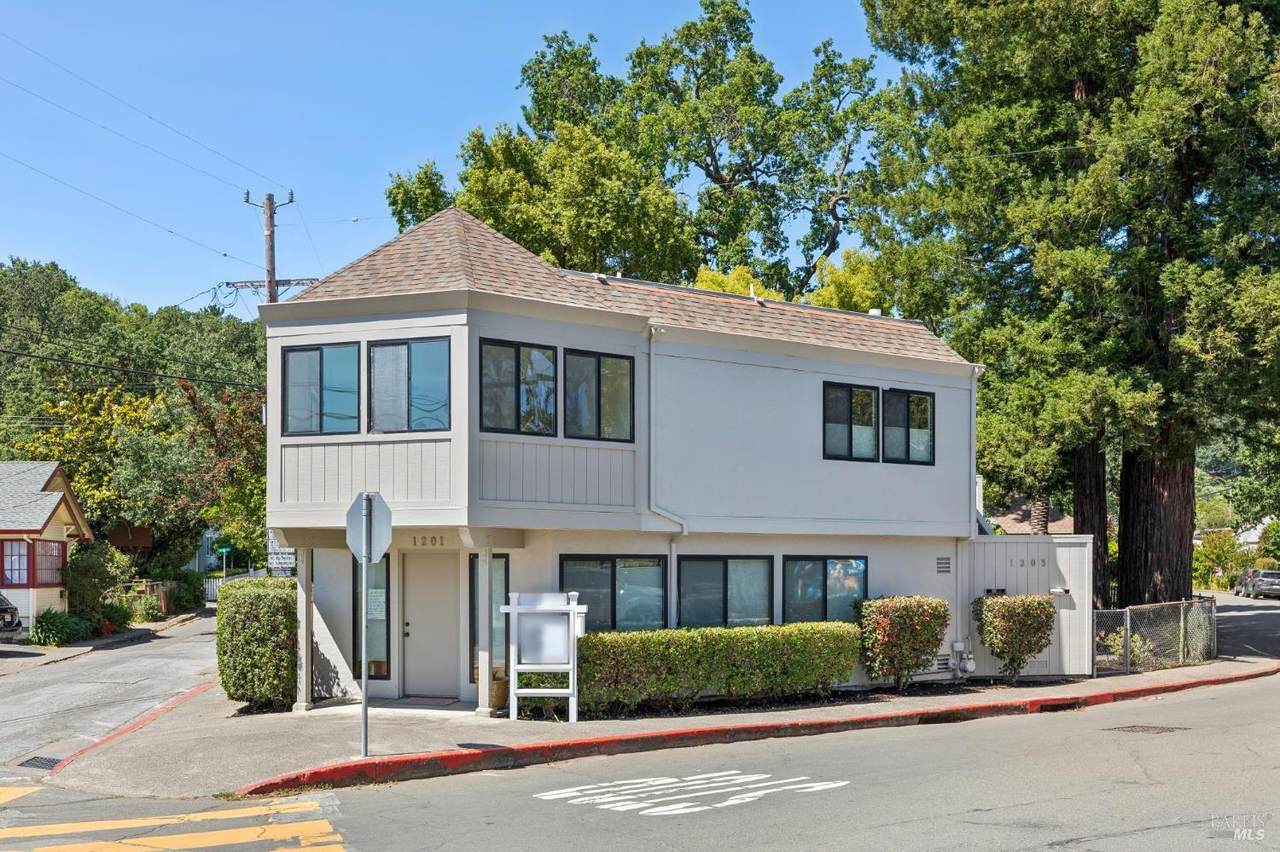 1201 San Anselmo Avenue - Photo 1