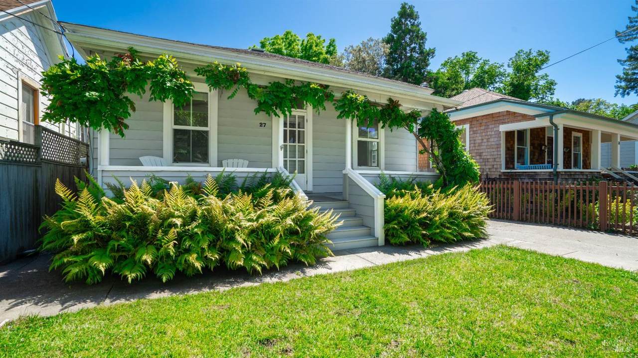 27 Latham Street - Photo 1