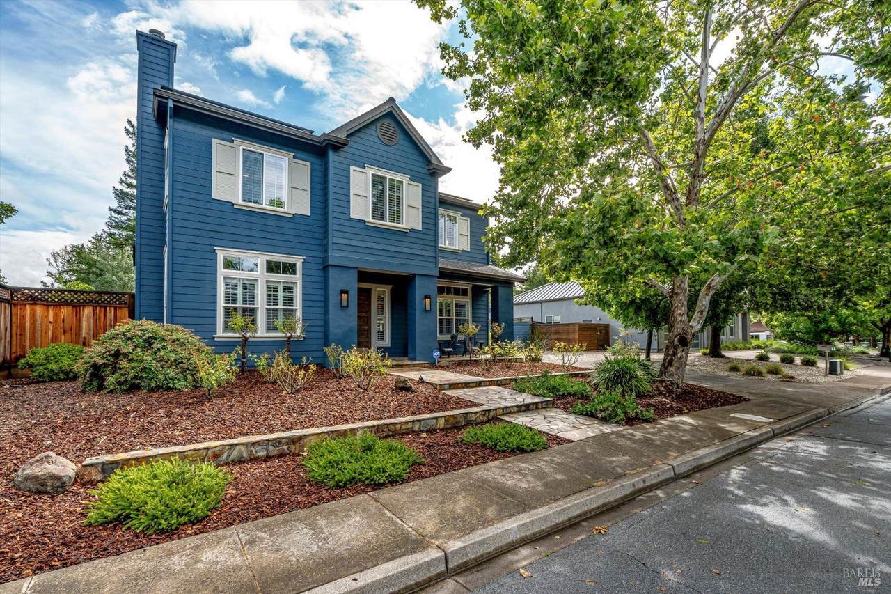 1120 Paulson Court - Photo 1