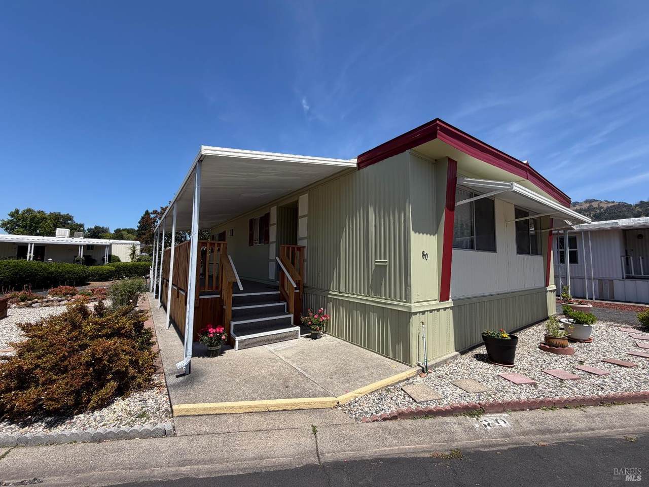 80 Coronado Circle - Photo 1