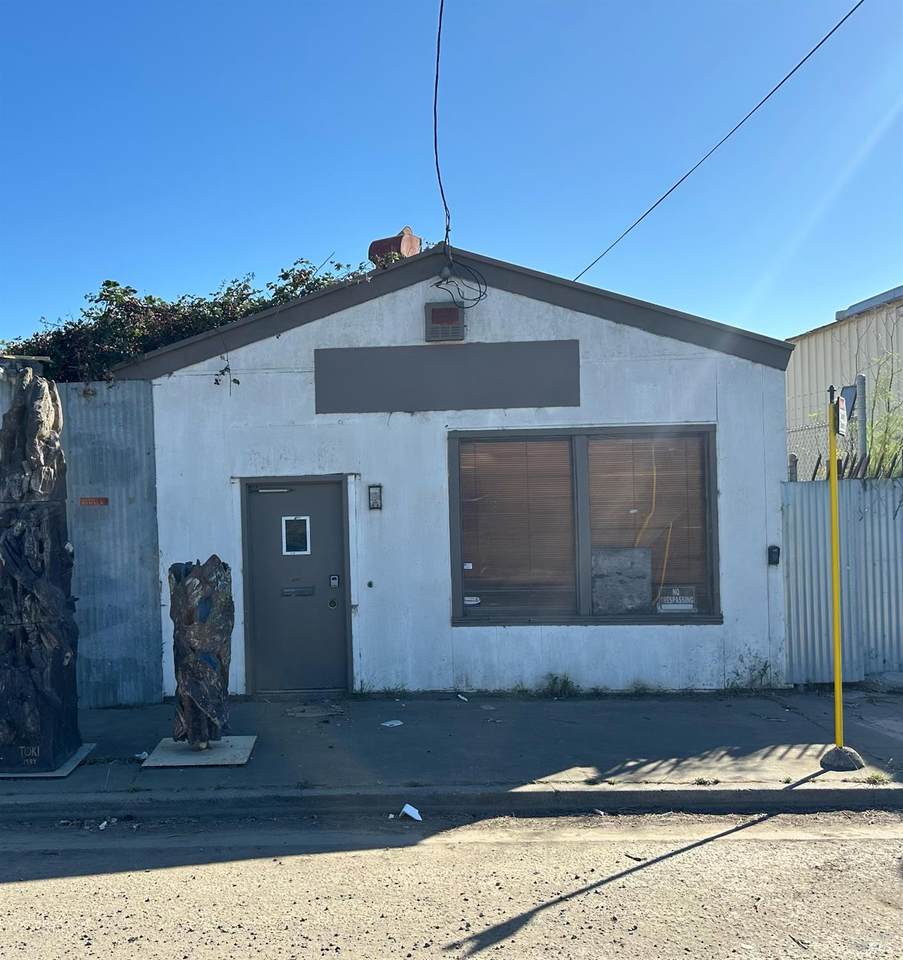 638 Pedie Perez Avenue - Photo 1