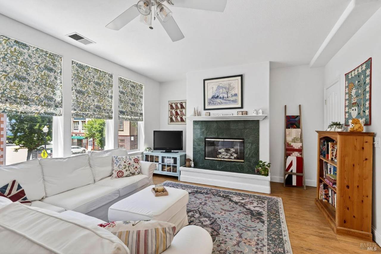 1049 Mcclelland Drive - Photo 1