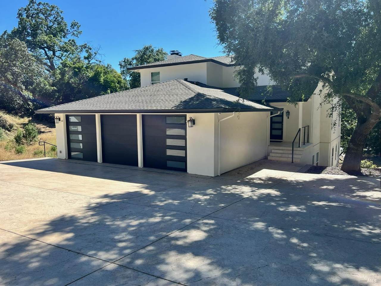 1241 Laverock Lane - Photo 1