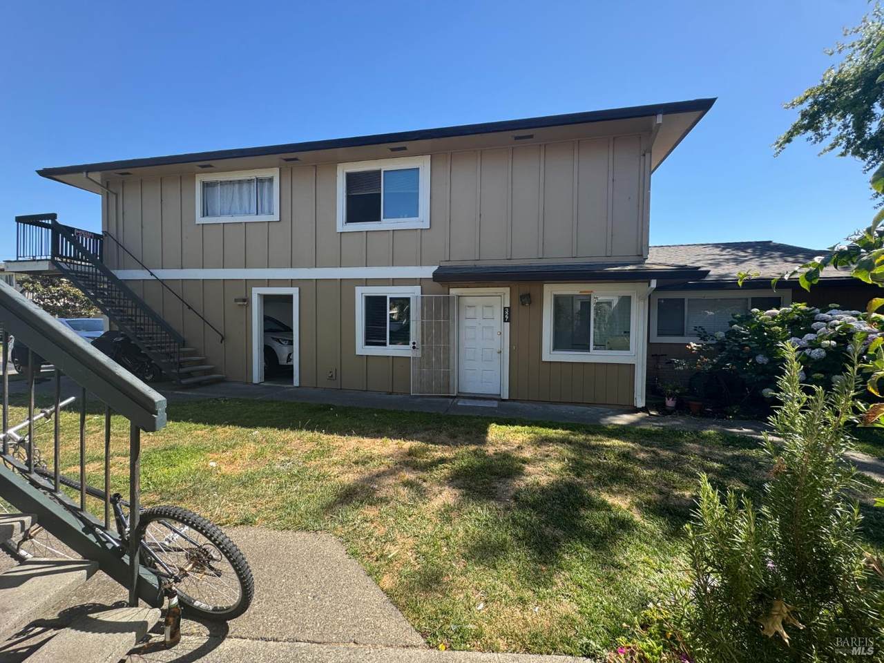 327 Bahia Lane - Photo 1