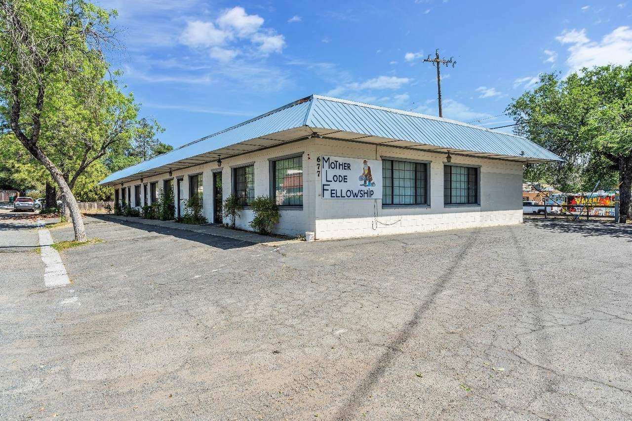 677 Pleasant Valley Road - Photo 1