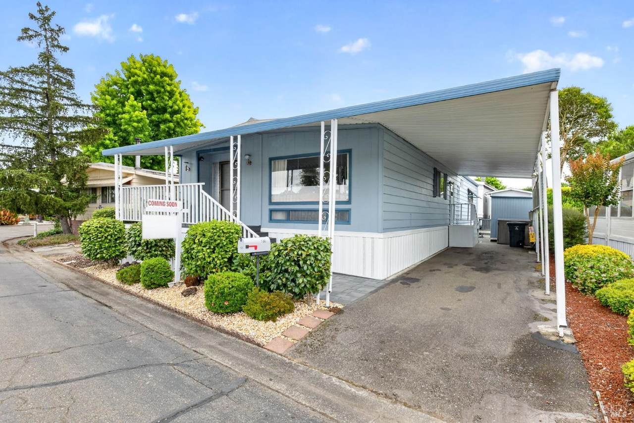 160 Tiffany Drive - Photo 1