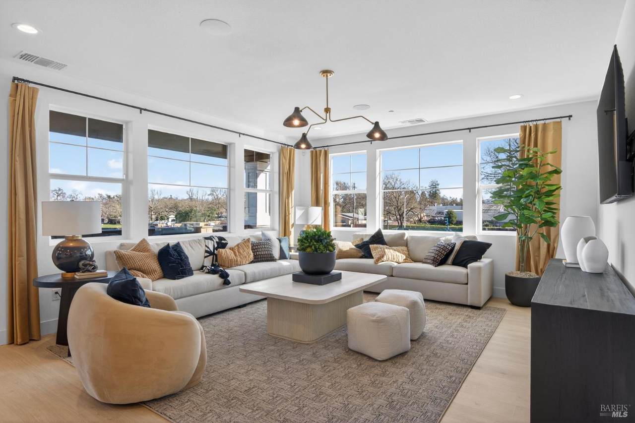 3084 Shumard Street - Photo 1
