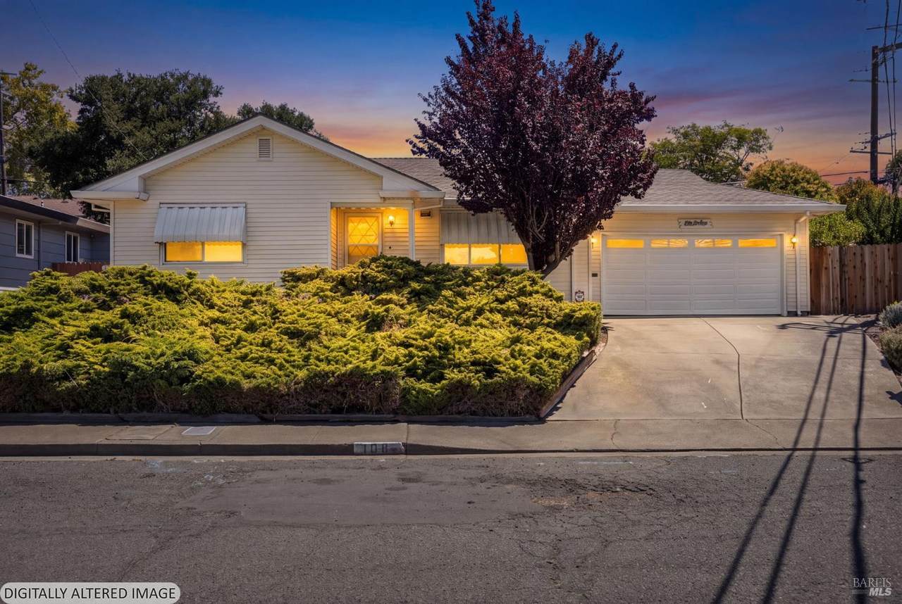 108 De Anza Drive - Photo 1