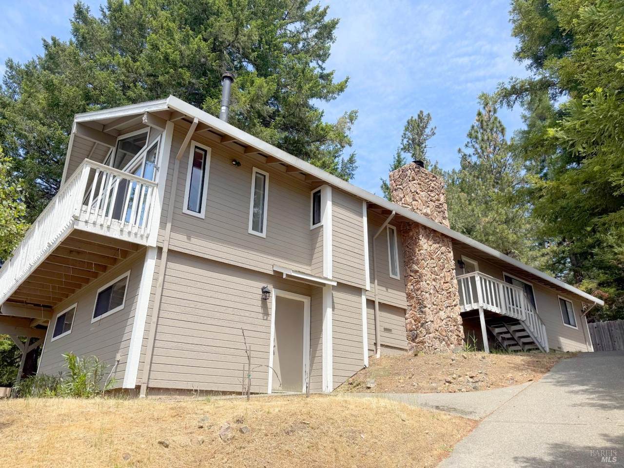 27620 Poppy Drive - Photo 1