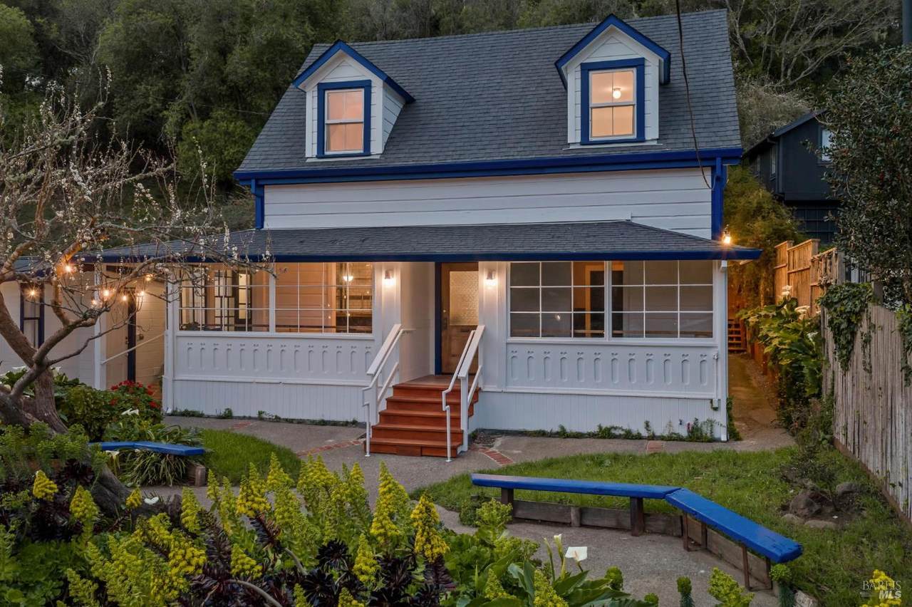 11 Wharf Road - Photo 1