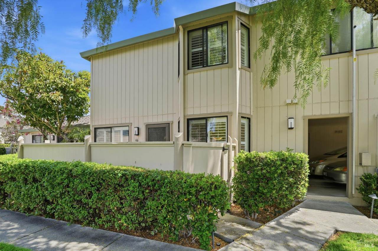 46 Wharf Circle - Photo 1