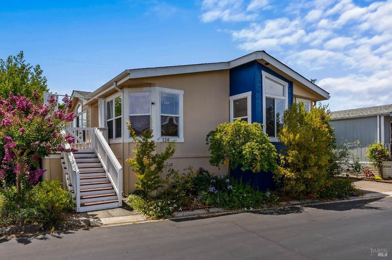 6468 Washington Street - Photo 1
