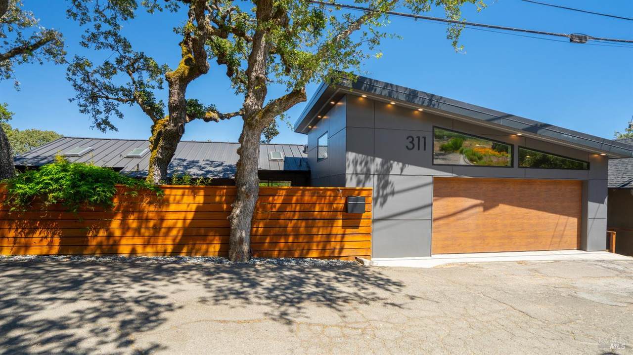 311 Grandview Avenue - Photo 1