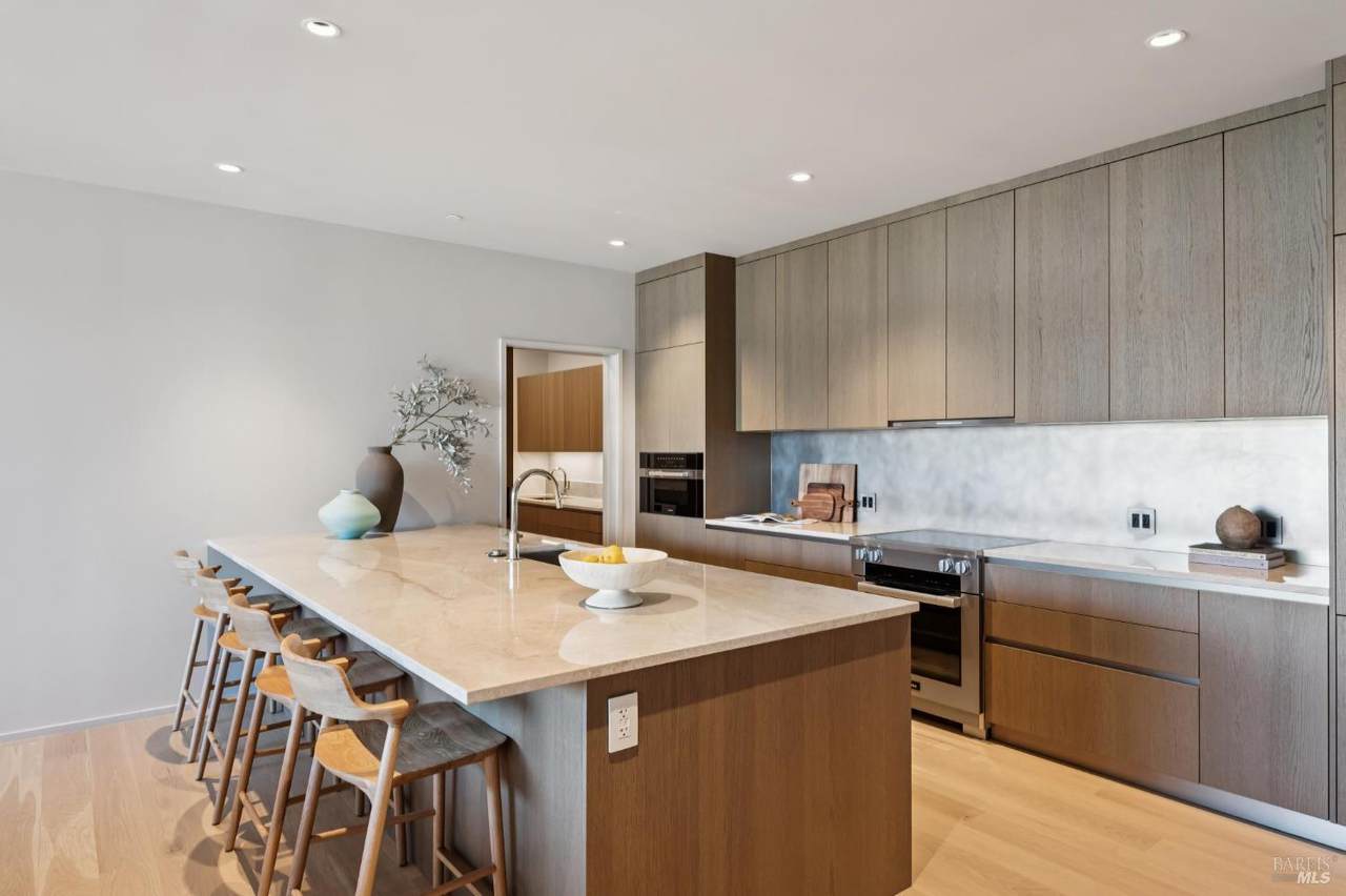 171 Sawmilll Circle - Photo 1