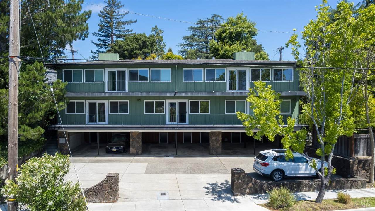 1562 Sir Francis Drake Boulevard - Photo 1