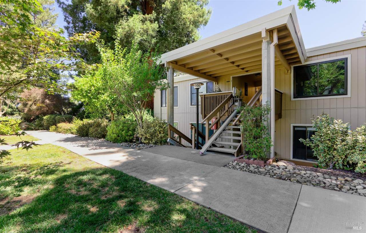1300 Ptarmigan Drive - Photo 1