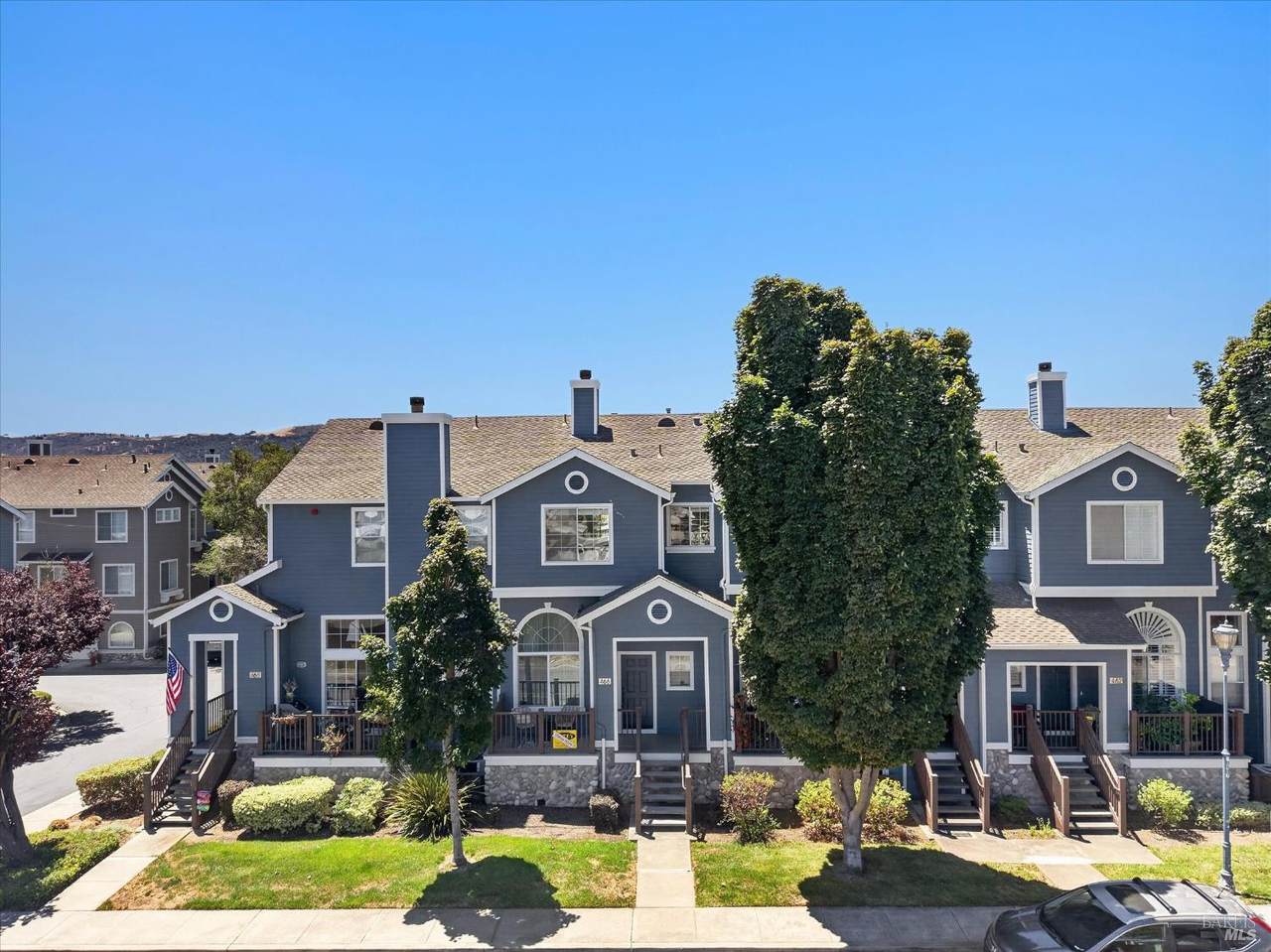 466 E Street - Photo 1