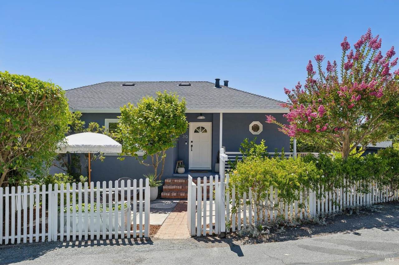 30 Berkeley Avenue - Photo 1