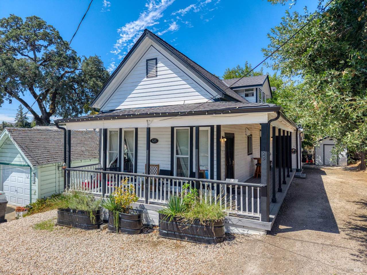 125 Forbes Street - Photo 1