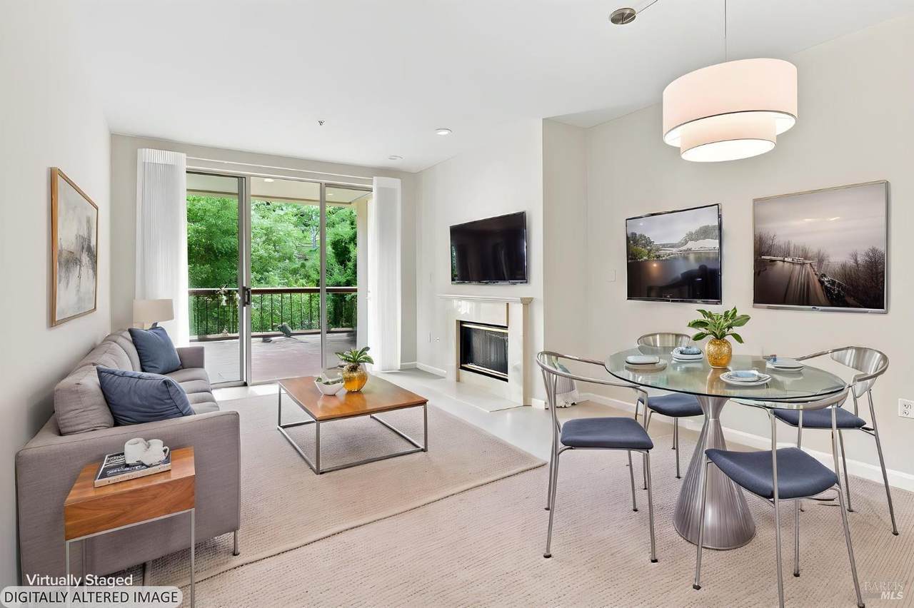400 Deer Valley Road - Photo 1