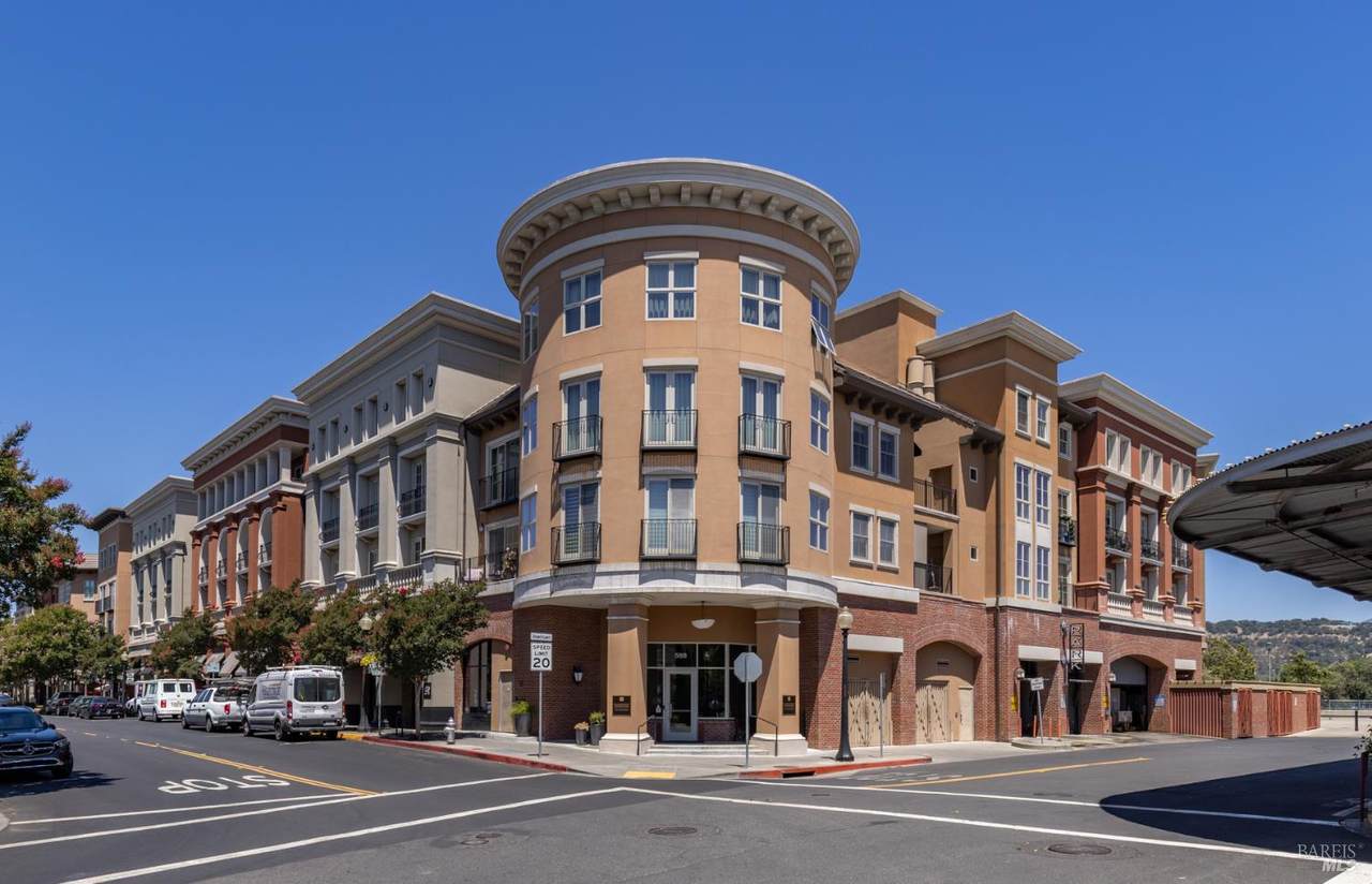 588 Main Street - Photo 1