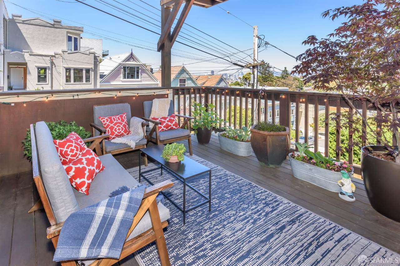 1 Hoffman Avenue - Photo 1