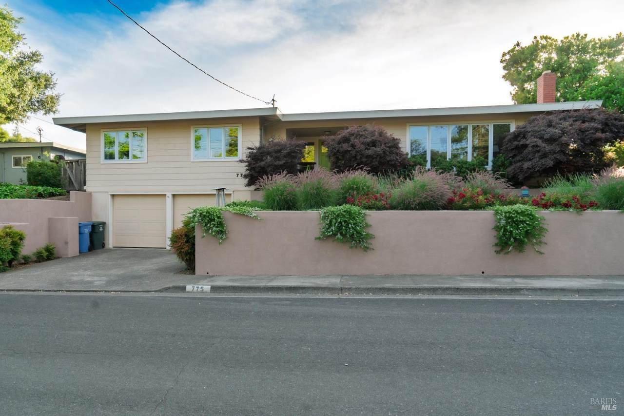 775 Josephine Lane - Photo 1