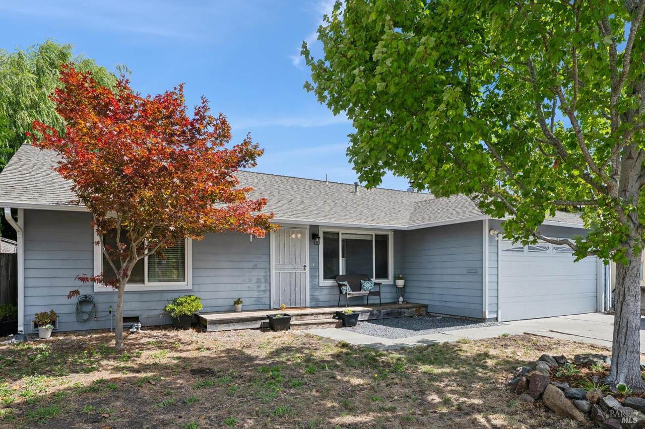 7187 Circle Drive - Photo 1